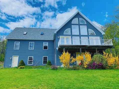 530 Billings Road Hermon ME 04401