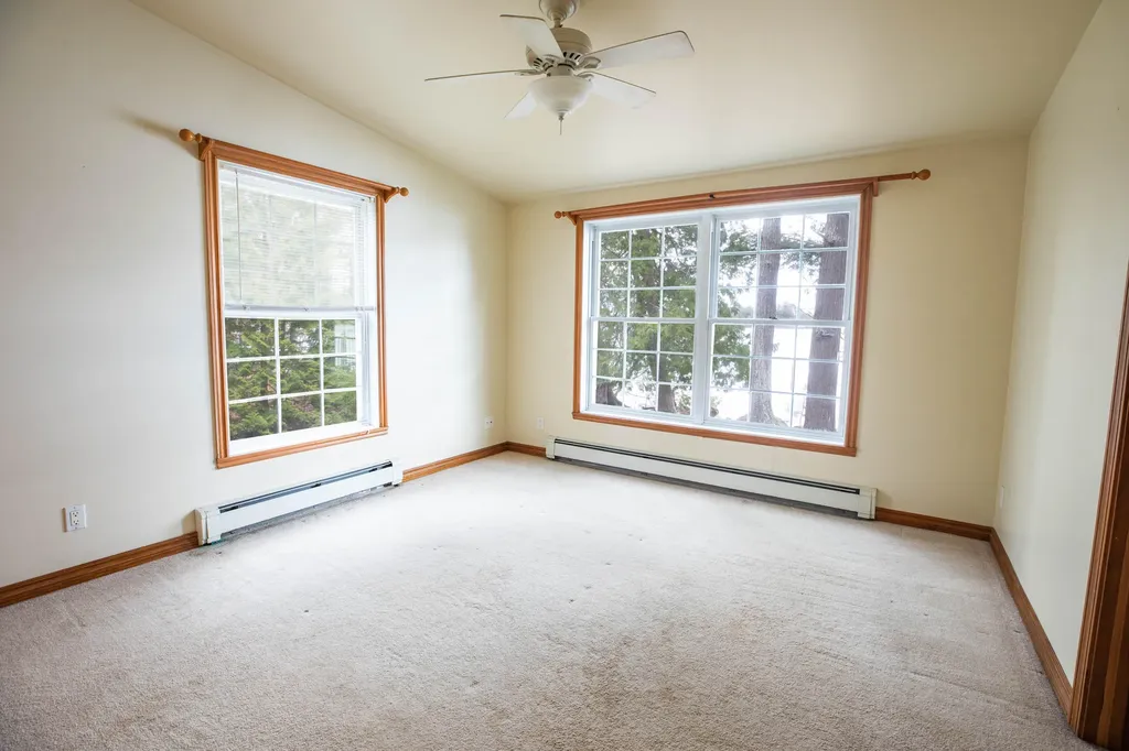 2 Malcolm Lane Glenburn ME 04401