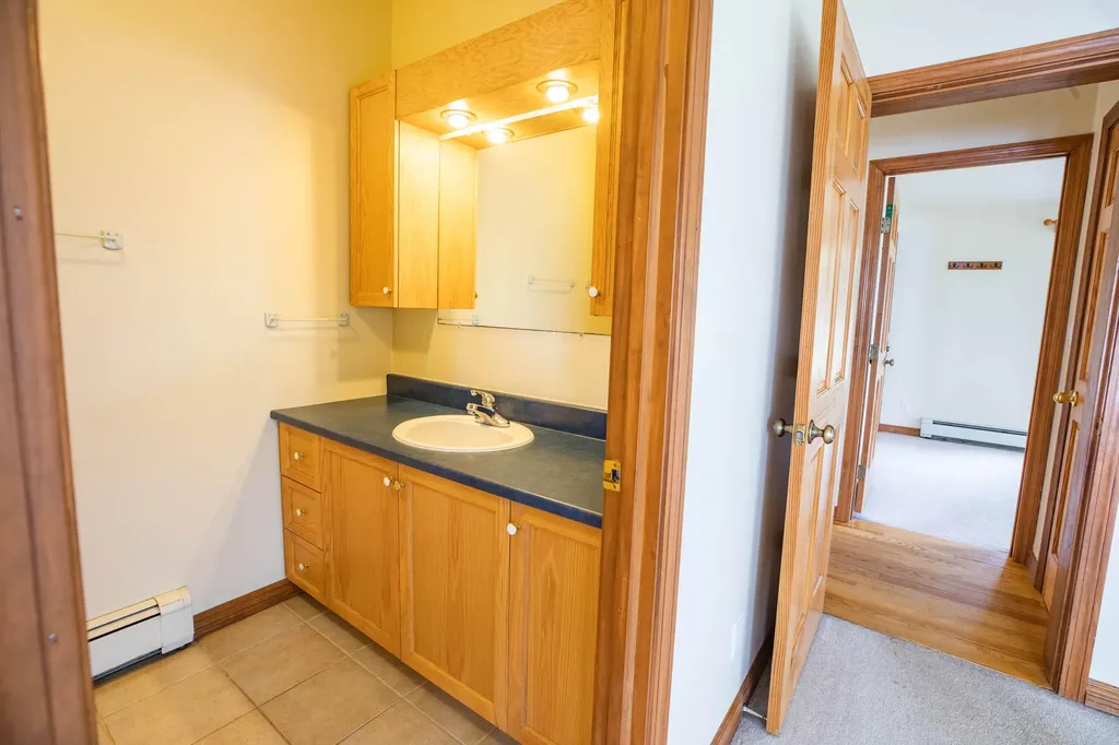 2 Malcolm Lane Glenburn ME 04401