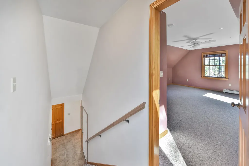8 Whitney Way Topsham ME 04086