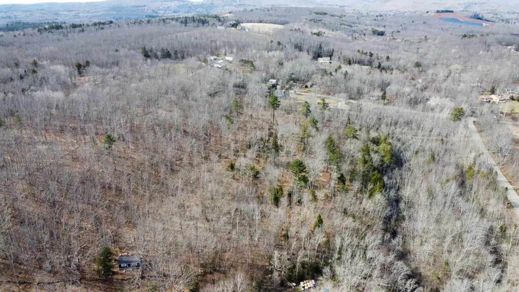 15 Blackberry Lane Rockport ME 04856