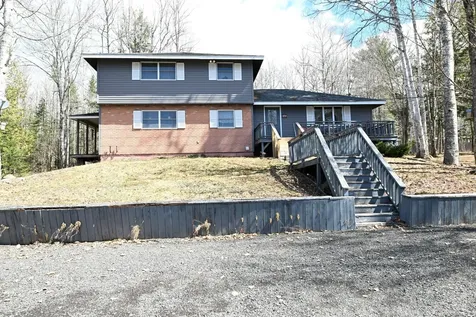 404 Frost Street Lincoln ME 04457