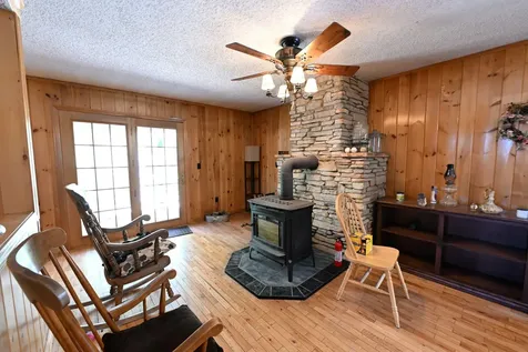 404 Frost Street Lincoln ME 04457