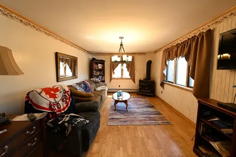 404 Frost Street Lincoln ME 04457