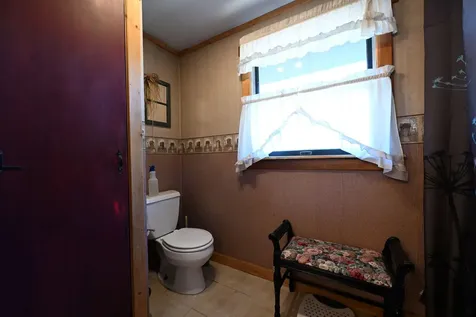 404 Frost Street Lincoln ME 04457