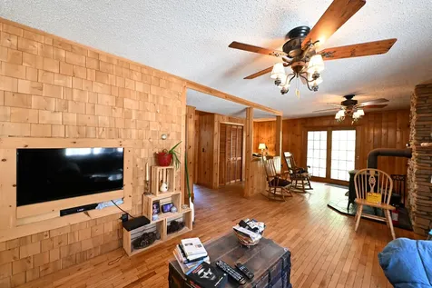 404 Frost Street Lincoln ME 04457