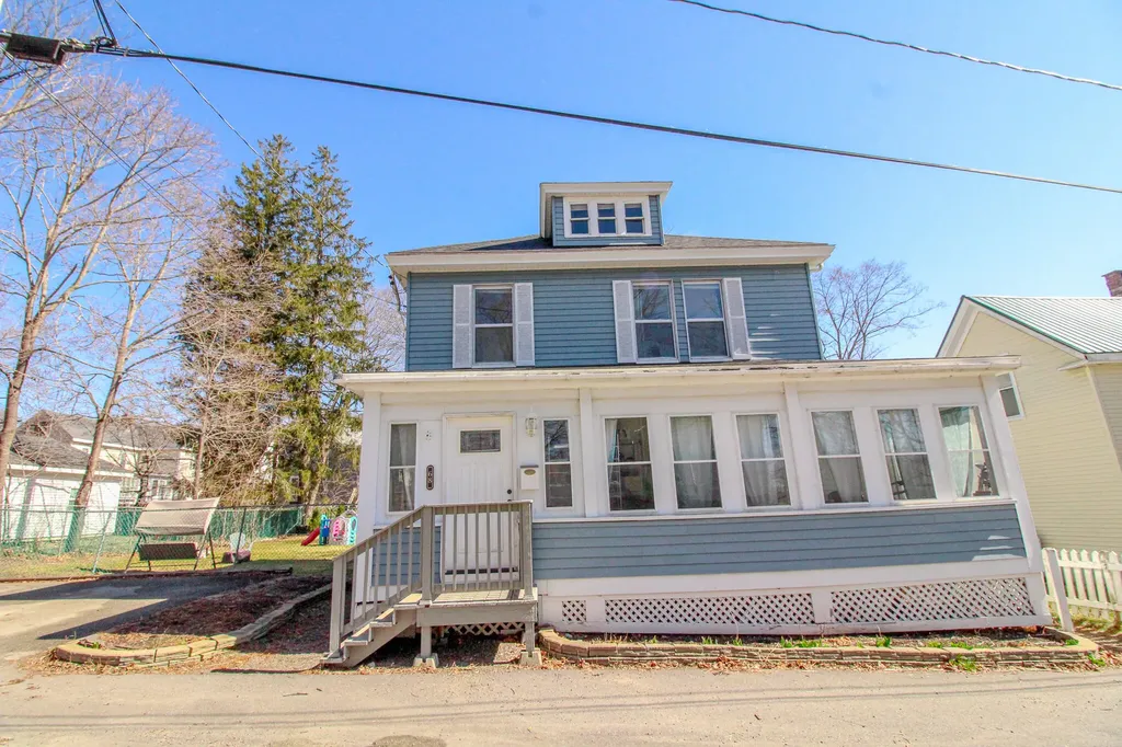 68 Bowdoin Street Bangor ME 04401