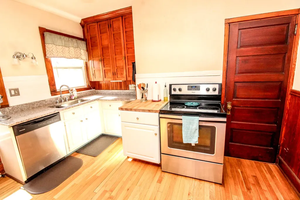 68 Bowdoin Street Bangor ME 04401