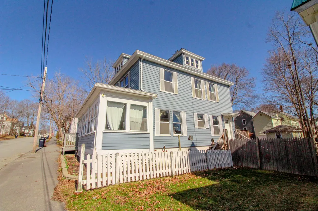 68 Bowdoin Street Bangor ME 04401