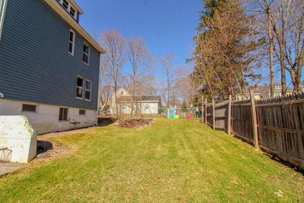 68 Bowdoin Street Bangor ME 04401