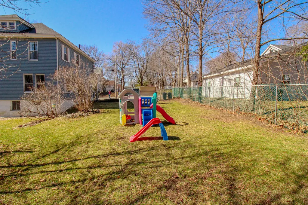 68 Bowdoin Street Bangor ME 04401