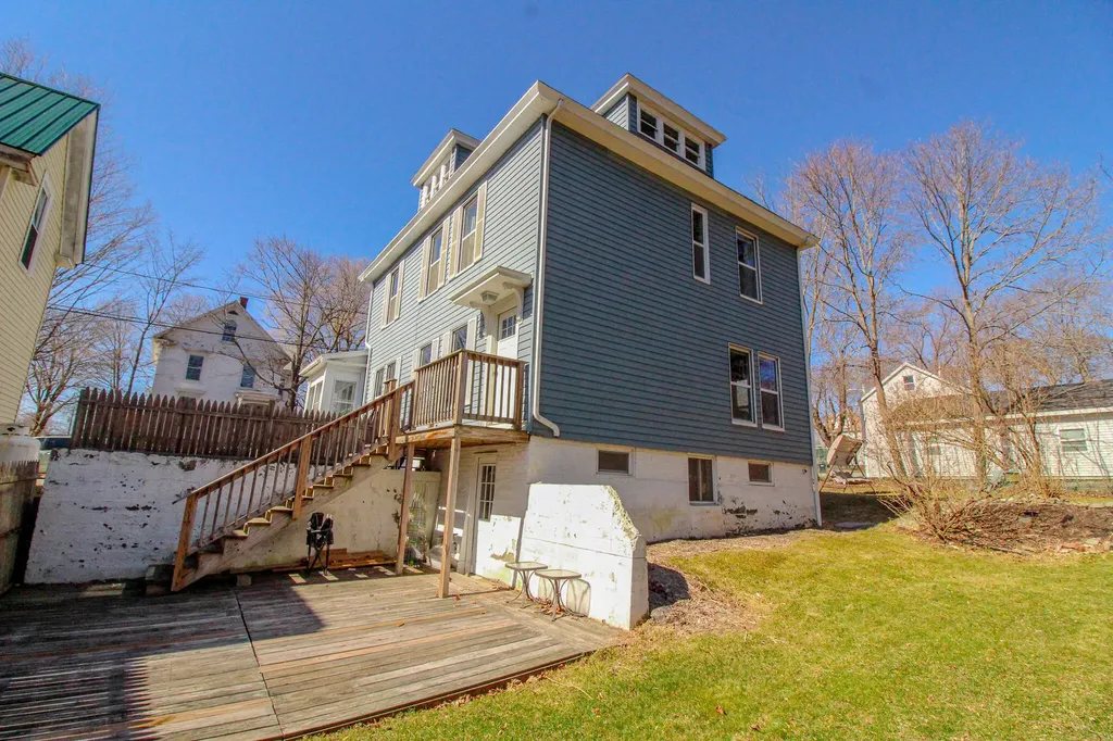 68 Bowdoin Street Bangor ME 04401