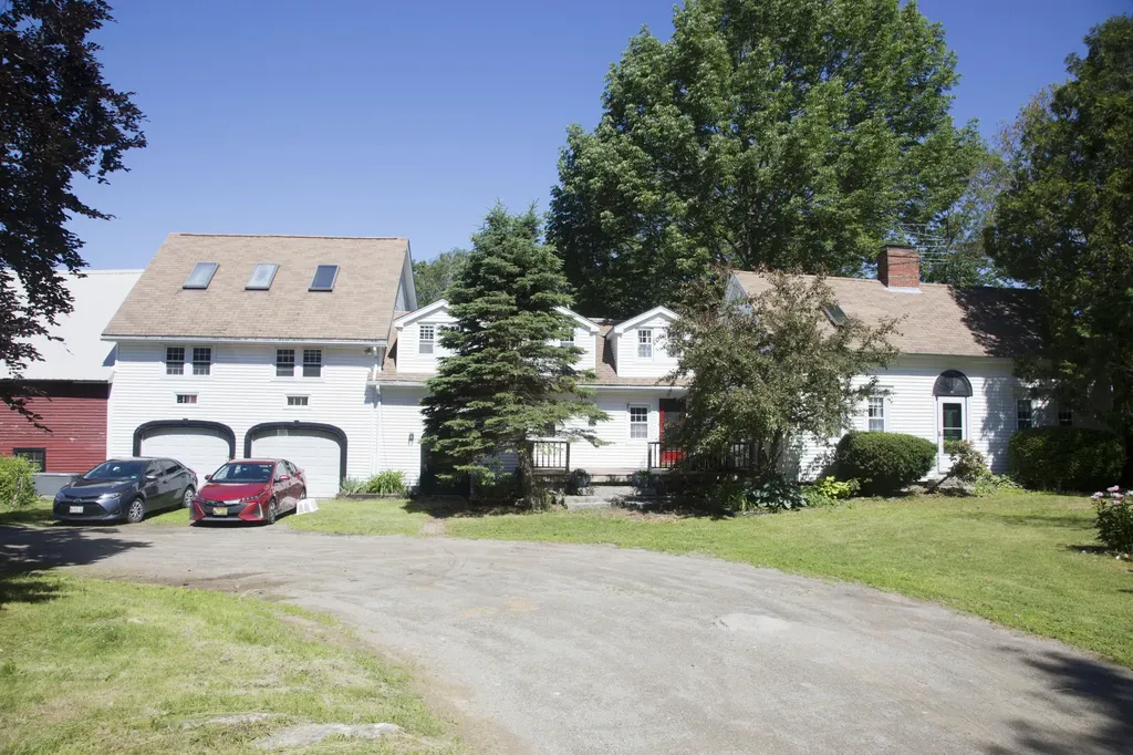 1232 Western Avenue Hampden ME 04444