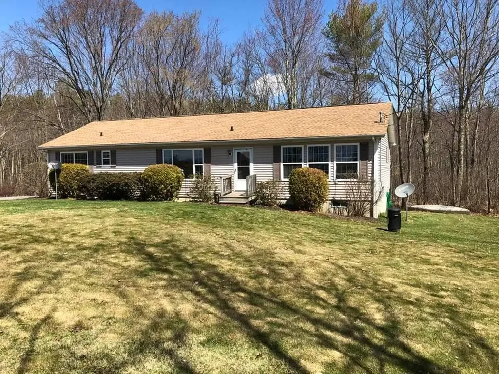 653 Lebanon Street Sanford ME 04073