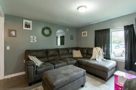 279 Cushing Road Cushing ME 04563