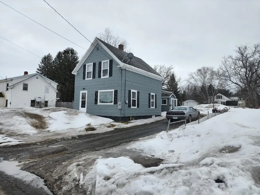 32 Elm Street Presque Isle ME 04769