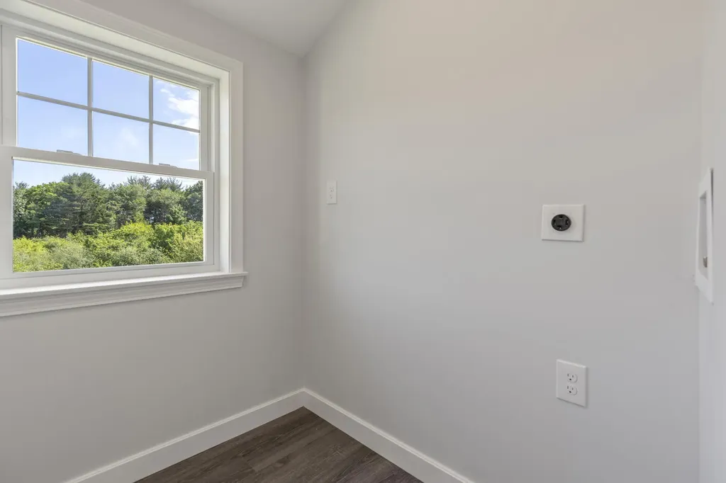 441 Ridge Road York ME 03909