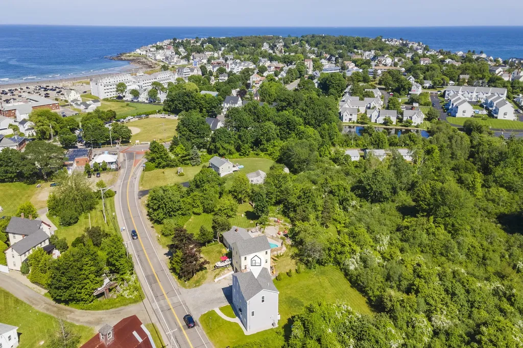 441 Ridge Road York ME 03909