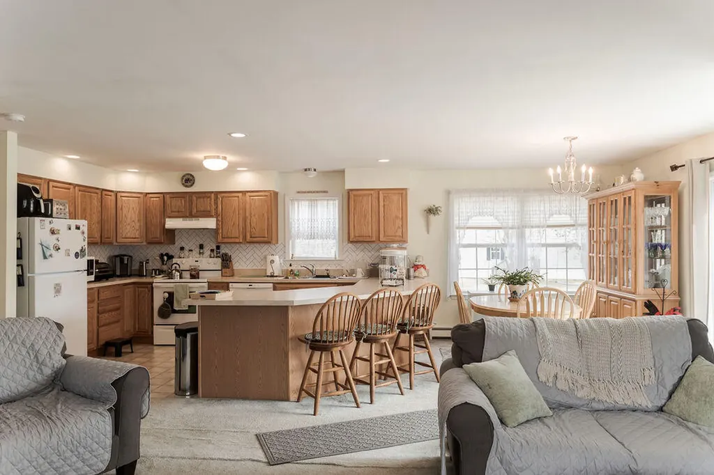 203 Oldfields Road South Berwick ME 03908