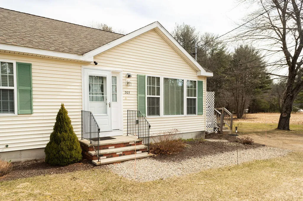 203 Oldfields Road South Berwick ME 03908