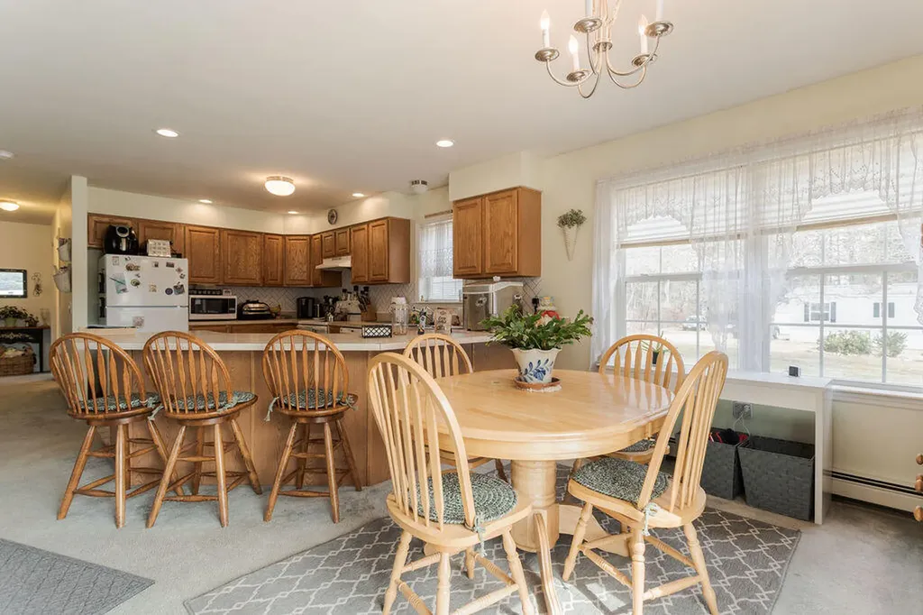 203 Oldfields Road South Berwick ME 03908