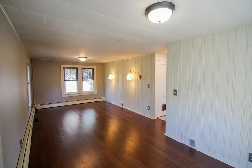 173 Western Avenue Hampden ME 04444