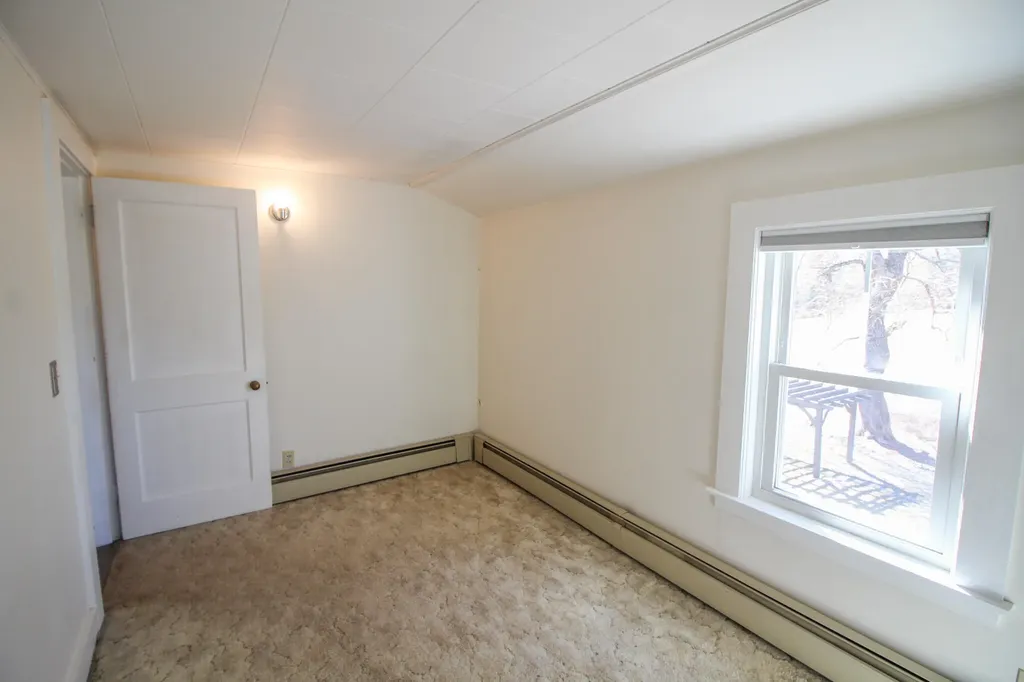 173 Western Avenue Hampden ME 04444
