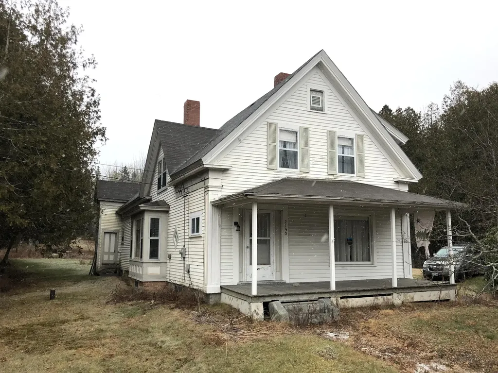 2150 Us Highway 1 Sullivan ME 04664