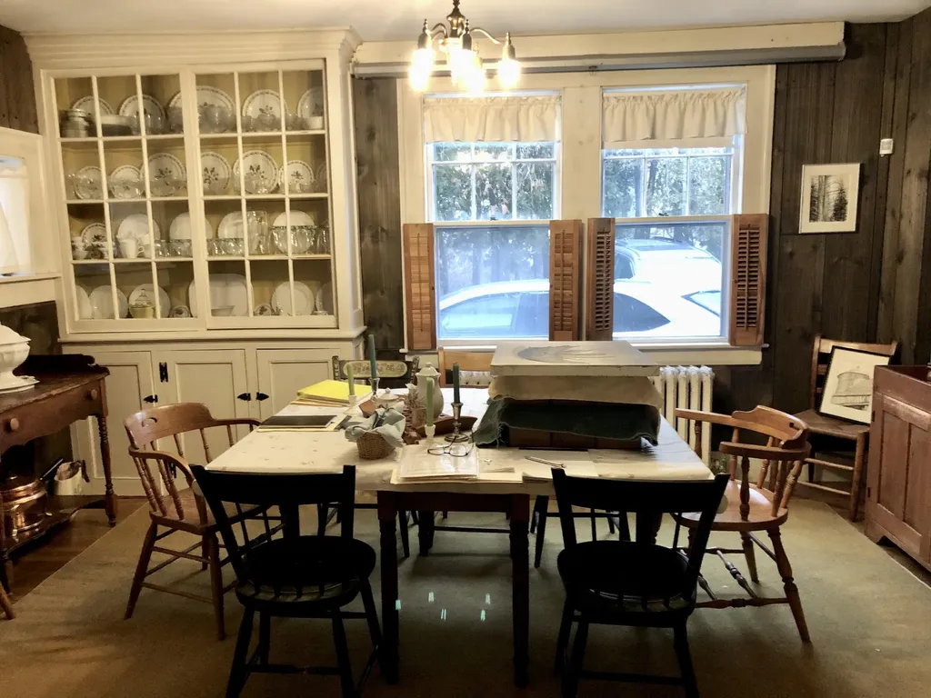2150 Us Highway 1 Sullivan ME 04664