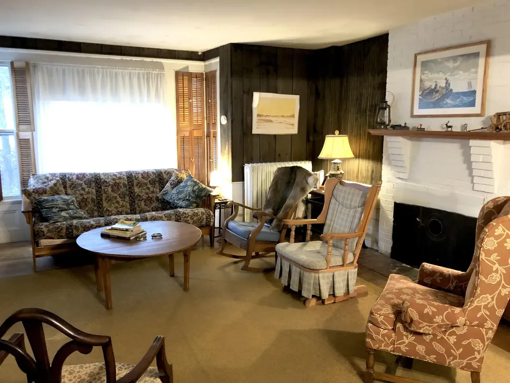 2150 Us Highway 1 Sullivan ME 04664