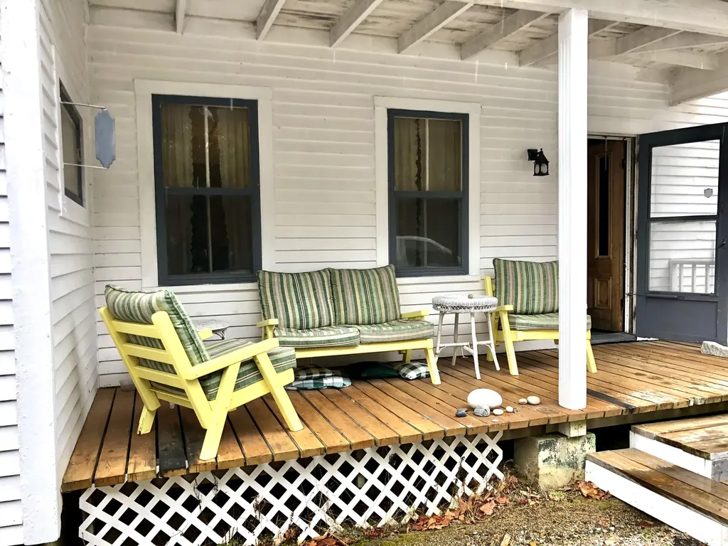 2150 Us Highway 1 Sullivan ME 04664