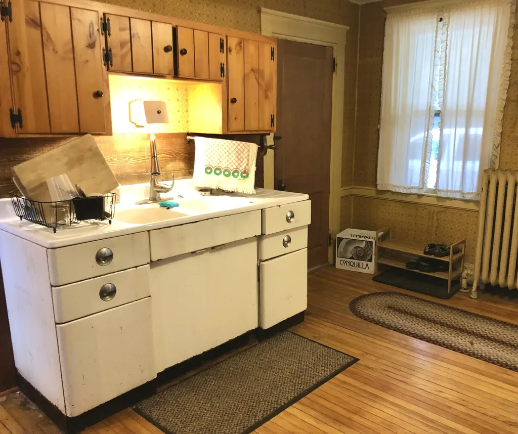 2150 Us Highway 1 Sullivan ME 04664