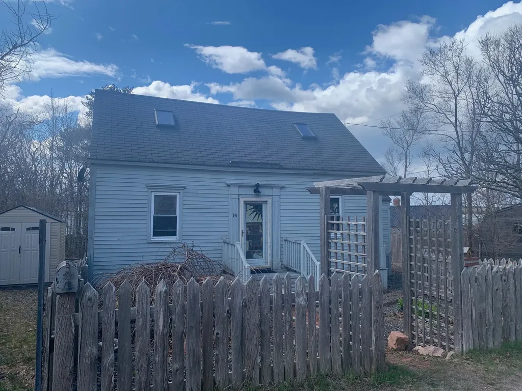 14 Jensen Street Eastport ME 04631