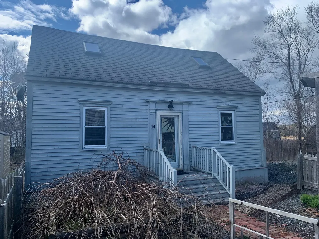 14 Jensen Street Eastport ME 04631