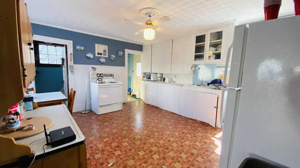 24 School Street Lubec ME 04652