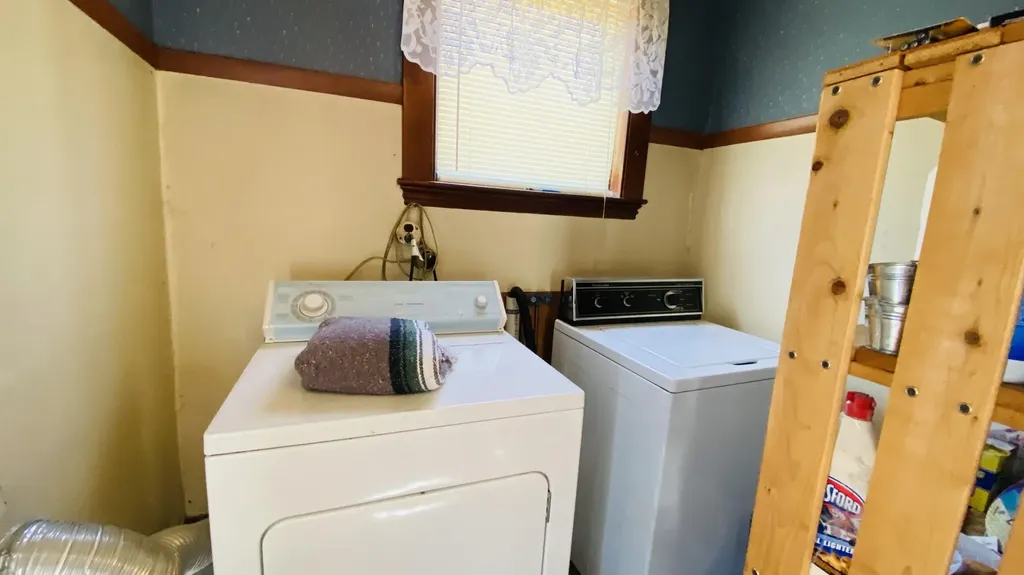 24 School Street Lubec ME 04652