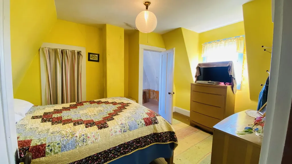 24 School Street Lubec ME 04652