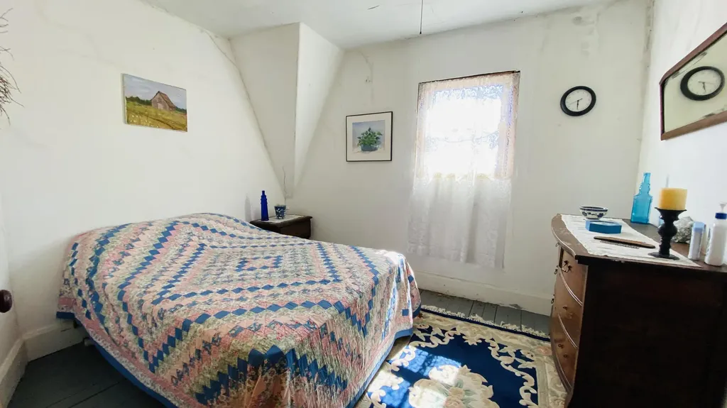 24 School Street Lubec ME 04652