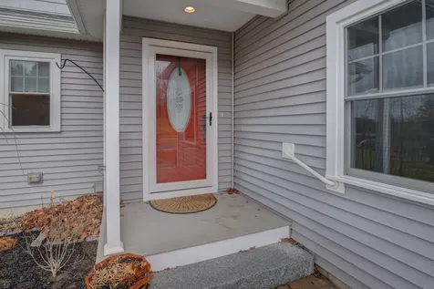 15 Callaway Drive Gray ME 04039