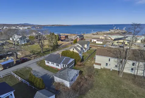 16 Marine Street Rockland ME 04841