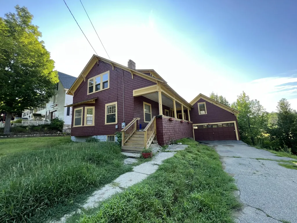 729 Prospect Avenue Rumford ME 04276