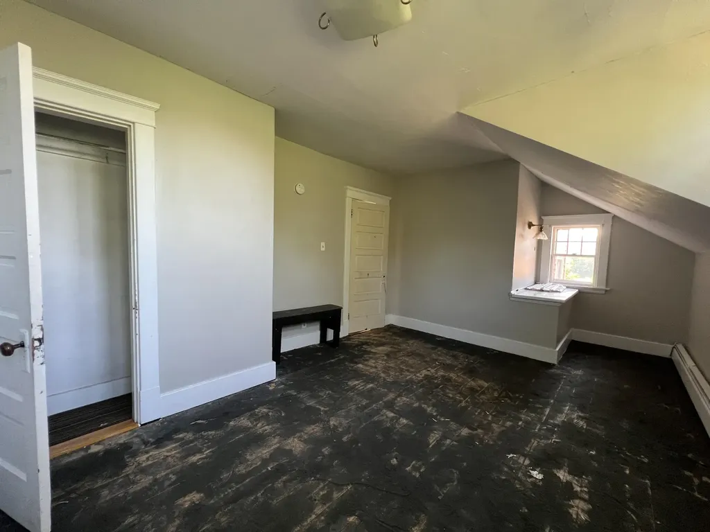 729 Prospect Avenue Rumford ME 04276