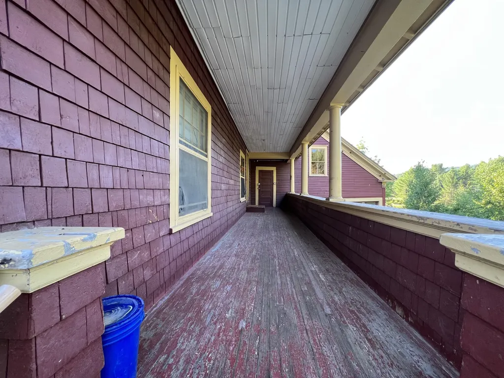 729 Prospect Avenue Rumford ME 04276