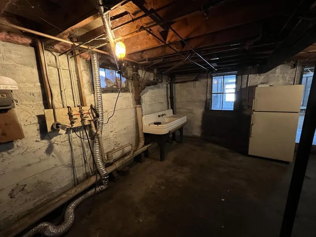 729 Prospect Avenue Rumford ME 04276