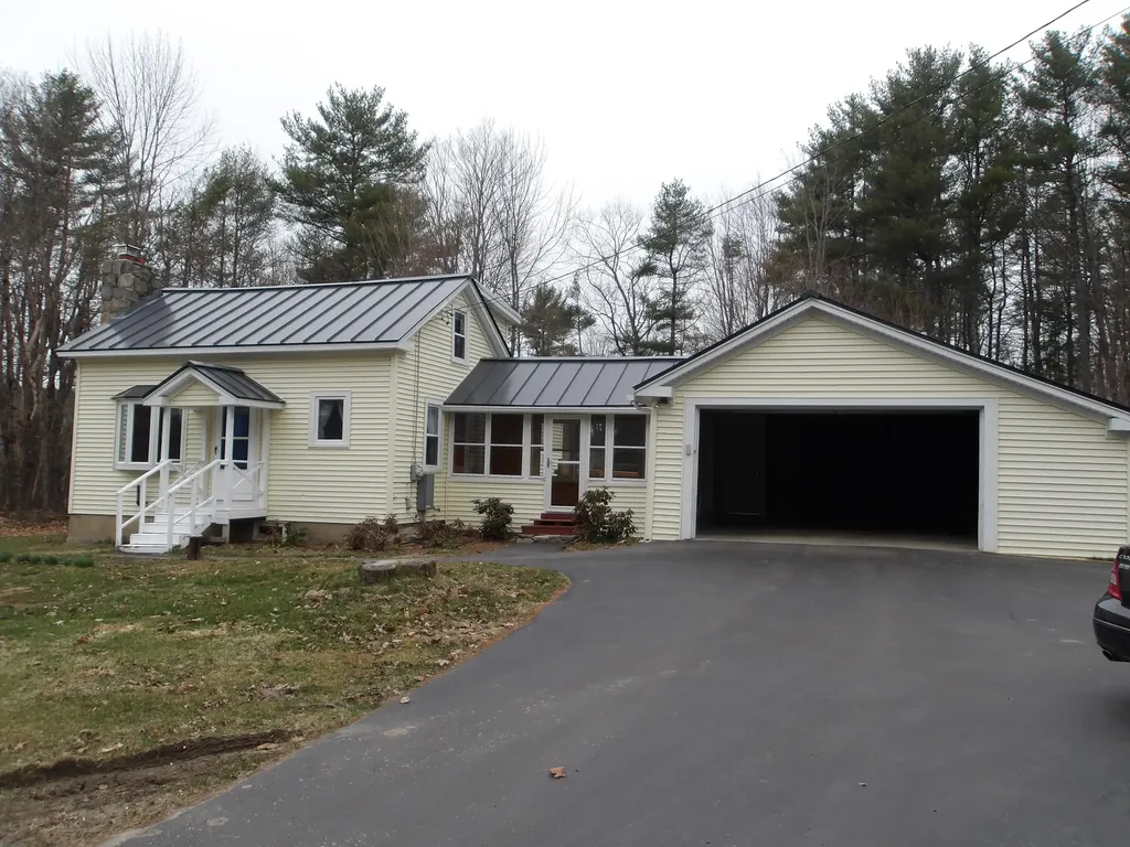 3431 N Belfast Avenue Augusta ME 04330