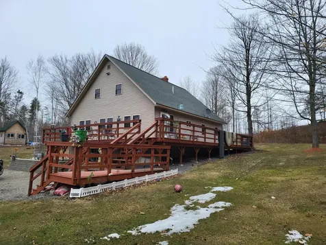 33 Chapman Ridge Road Cornville ME 04976