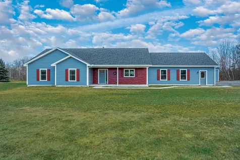42 Appleseed Drive Turner ME 04282