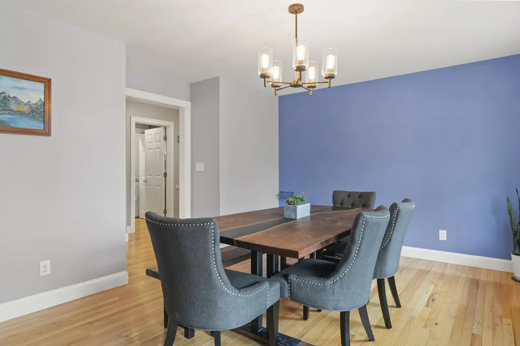 83 Cobb Avenue Portland ME 04102