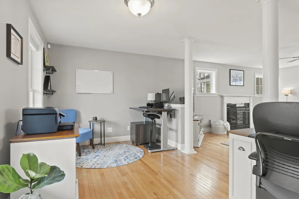 83 Cobb Avenue Portland ME 04102