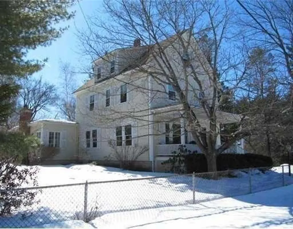 14 Emerson Street Sanford ME 04073